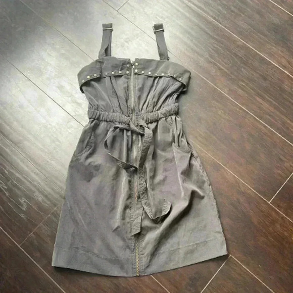 mine Dresses & Skirts - 🌸3/$30🌸mine | Grey dress with belt and front  zipper